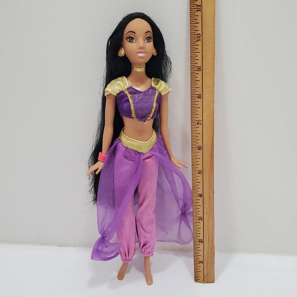 2010‎ 7 Doll Ultimate Disney Princess Collection (Jasmine Doll Only) W/ Outfit